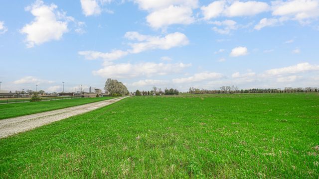 14805 W 109th Avenue, Dyer, IN 46311