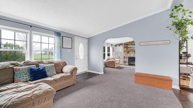 14805 W 109th Avenue, Dyer, IN 46311