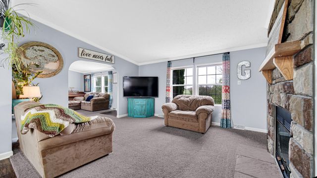 14805 W 109th Avenue, Dyer, IN 46311