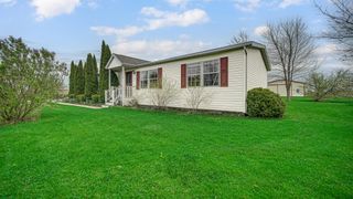 14805 W 109th Avenue, Dyer, IN 46311