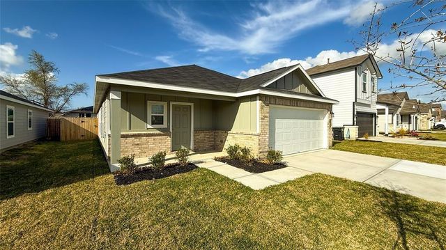 821 Stoney Point Lane, Dayton, TX 77535