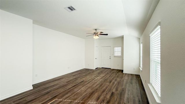 821 Stoney Point Lane, Dayton, TX 77535