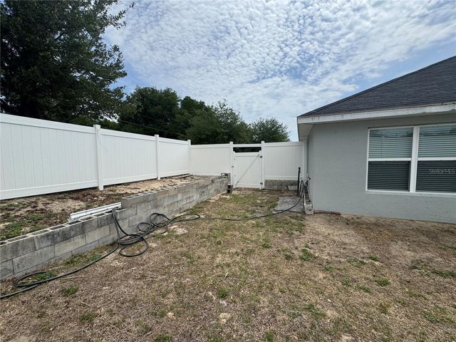 906 CHESTNUT DRIVE, Fruitland Park, FL 34731