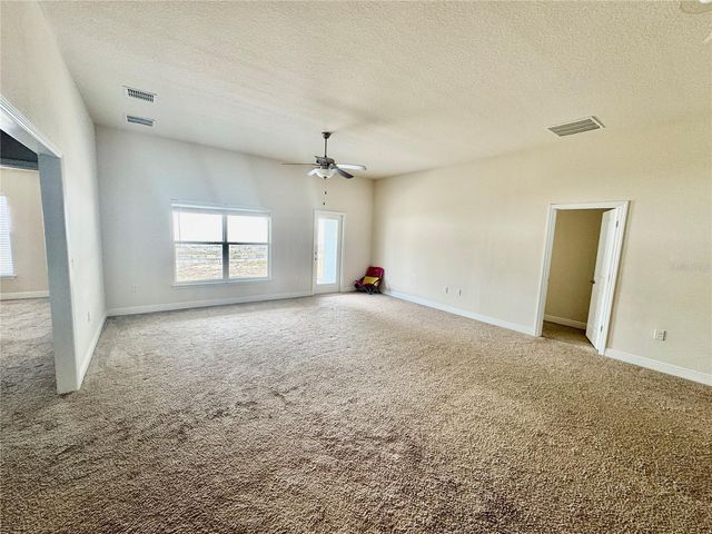 906 CHESTNUT DRIVE, Fruitland Park, FL 34731