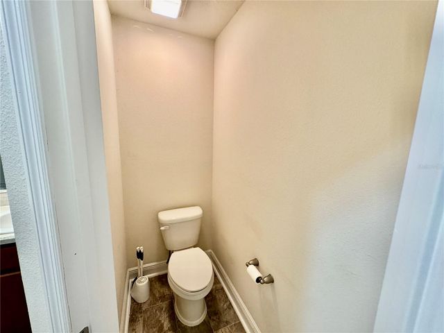 906 CHESTNUT DRIVE, Fruitland Park, FL 34731