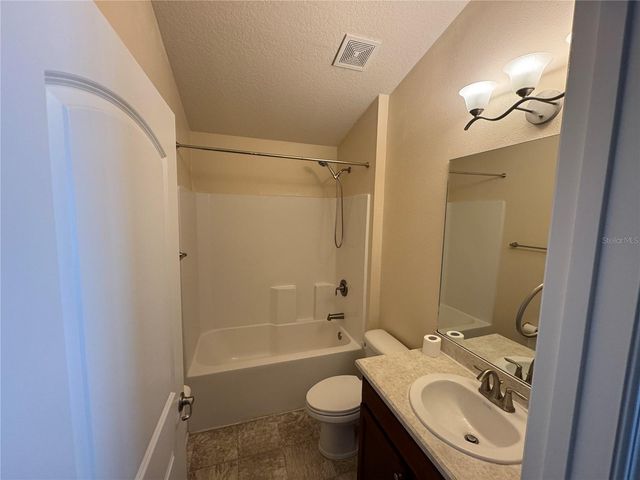 906 CHESTNUT DRIVE, Fruitland Park, FL 34731