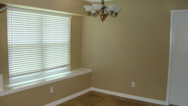 2715 Sunbird Drive, Houston, TX 77084