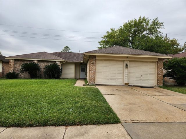 2715 Sunbird Drive, Houston, TX 77084