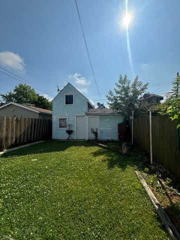 2249 N Long Avenue, Chicago, IL 60639