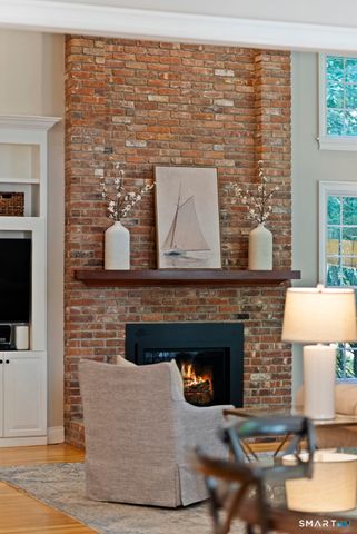 10 Langley Park, Farmington, CT 06032