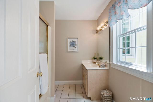 10 Langley Park, Farmington, CT 06032