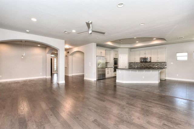 600 Caprock Canyon TRL, Georgetown, TX 78633