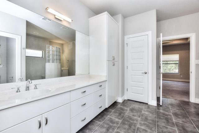 600 Caprock Canyon TRL, Georgetown, TX 78633