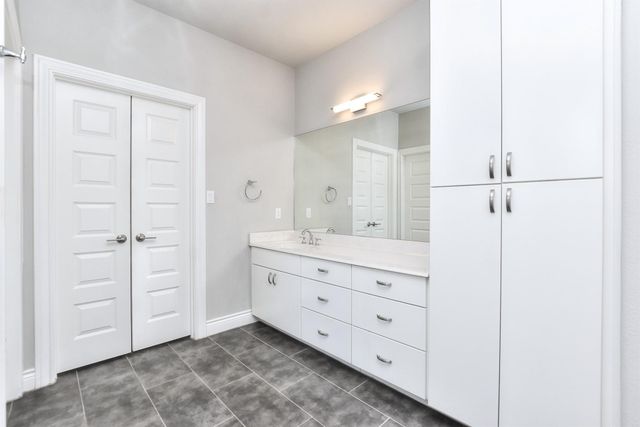 600 Caprock Canyon TRL, Georgetown, TX 78633