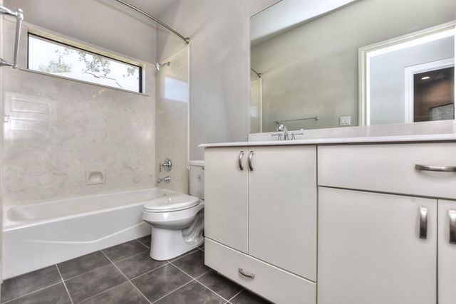 600 Caprock Canyon TRL, Georgetown, TX 78633