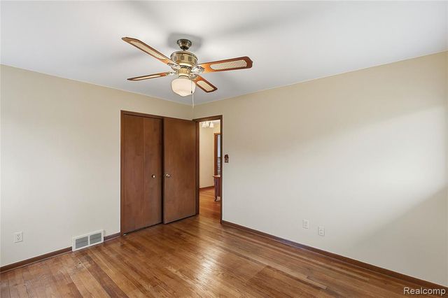 116 Whims Lane, Rochester, MI 48306