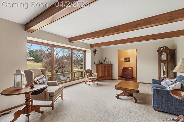 116 Whims Lane, Rochester, MI 48306