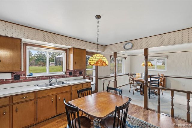 116 Whims Lane, Rochester, MI 48306