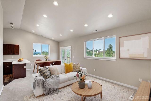 7634 E Montana Street, Port Orchard, WA 98366