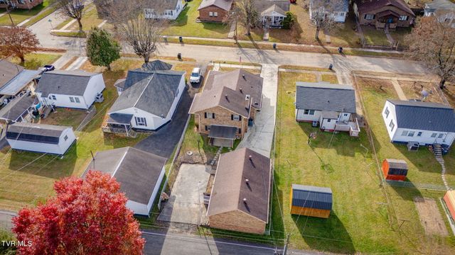 1556 Redwood Drive, Kingsport, TN 37664