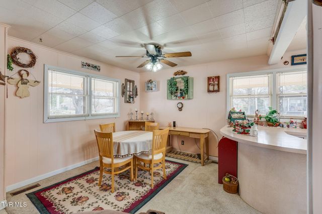 1556 Redwood Drive, Kingsport, TN 37664