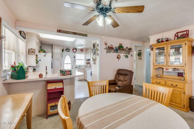 1556 Redwood Drive, Kingsport, TN 37664