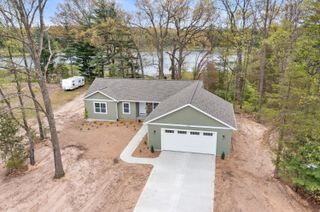12165 Pine Meadows Drive, Wayland, MI 49348