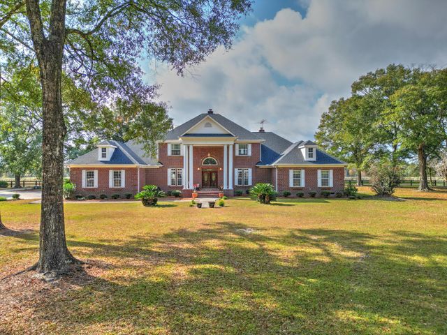 2257 Mt Carmel Road, Walterboro, SC 29488