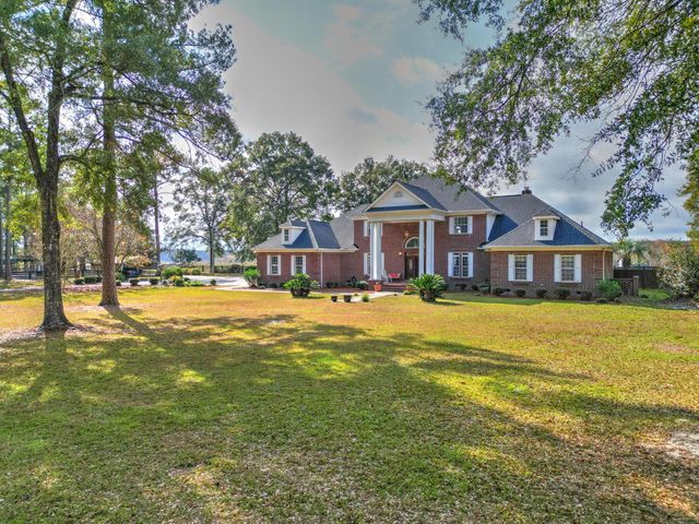 2257 Mt Carmel Road, Walterboro, SC 29488
