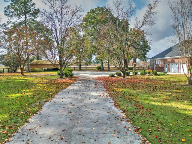 2257 Mt Carmel Road, Walterboro, SC 29488