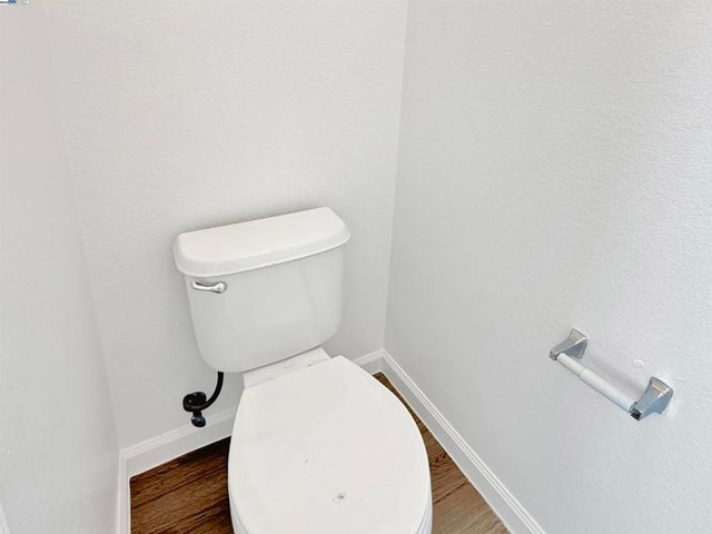 2352 Gretchen Elizabeth Ct, Tracy, CA 95377