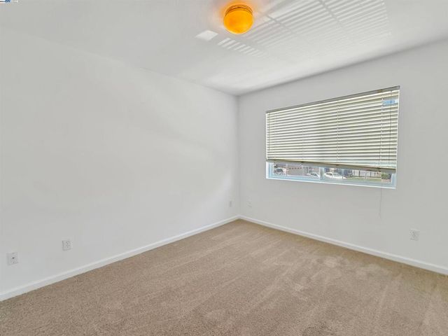 2352 Gretchen Elizabeth Ct, Tracy, CA 95377