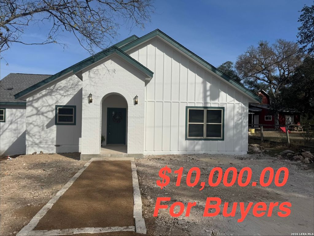 514 contour, Spring Branch, TX 78070