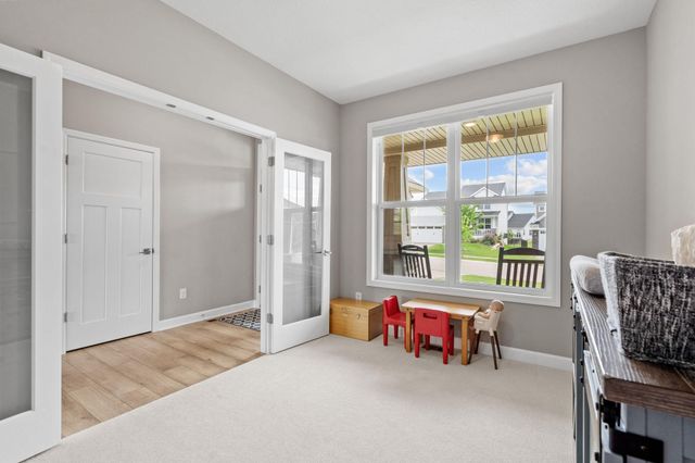 1578 Edgebrook Lane, Carver, MN 55315