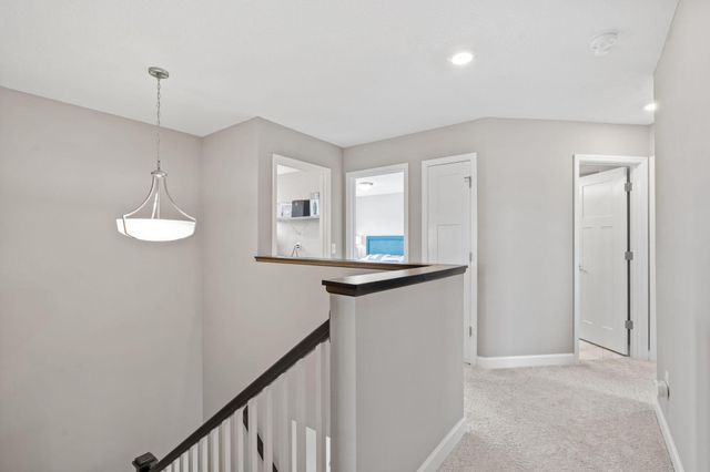 1578 Edgebrook Lane, Carver, MN 55315