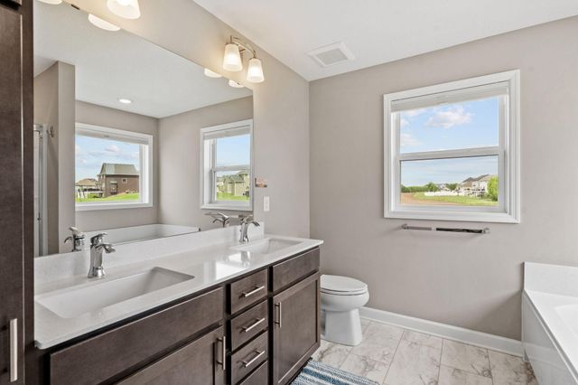 1578 Edgebrook Lane, Carver, MN 55315