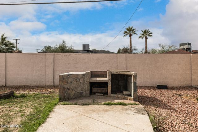 5620 N 19TH Avenue NW, Phoenix, AZ 85015