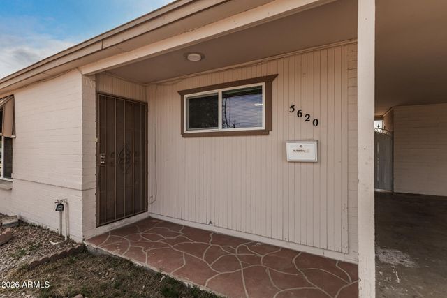 5620 N 19TH Avenue NW, Phoenix, AZ 85015