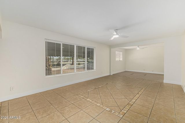 5620 N 19TH Avenue NW, Phoenix, AZ 85015