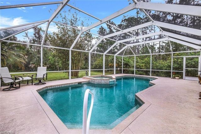 4205 27th AVE NE, Naples, FL 34120