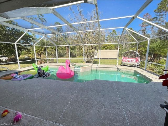 4205 27th AVE NE, Naples, FL 34120