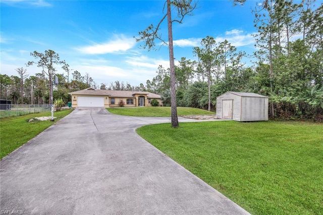 4205 27th AVE NE, Naples, FL 34120