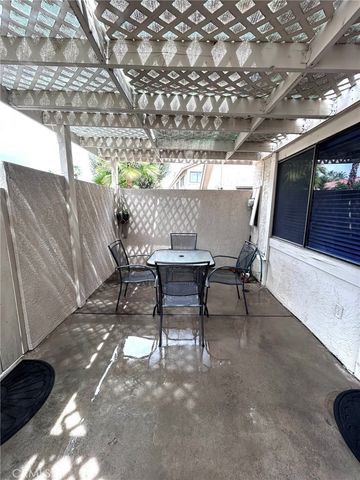 6176 Arroyo Road 5, Palm Springs, CA 92264