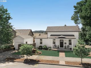 809 JQ ADAMS St, Oregon City, OR 97045