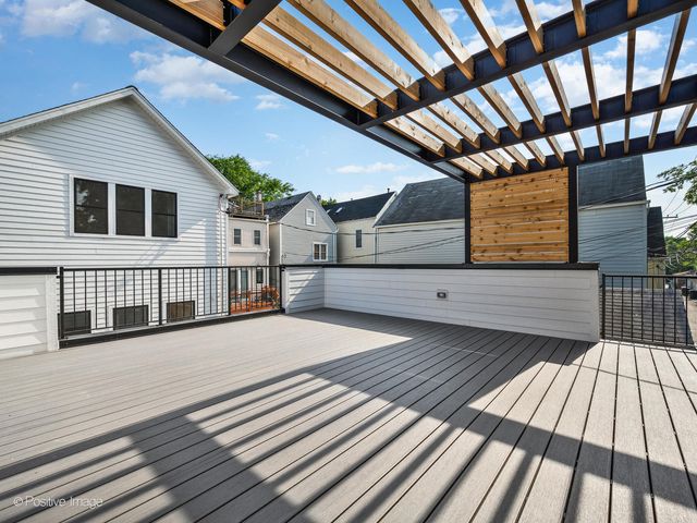 1619 W Summerdale Avenue, Chicago, IL 60640