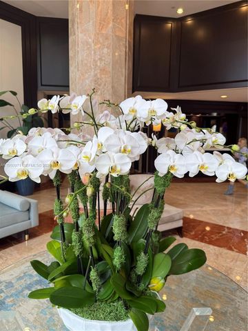 4000 Island Blvd 2402, Aventura, FL 33160