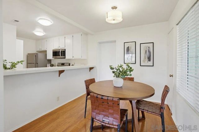 4235 Porte De Palmas 182, San Diego, CA 92122