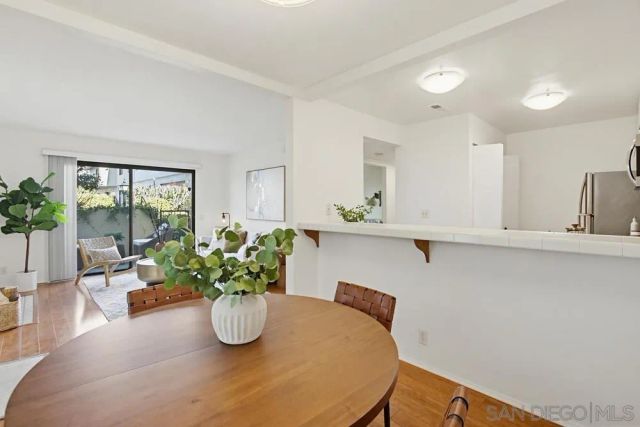 4235 Porte De Palmas 182, San Diego, CA 92122