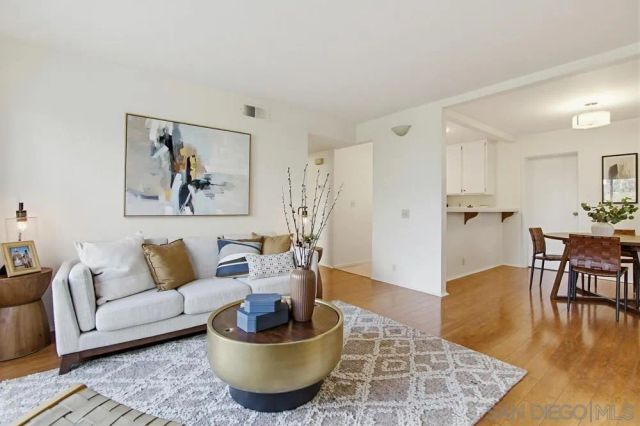 4235 Porte De Palmas 182, San Diego, CA 92122