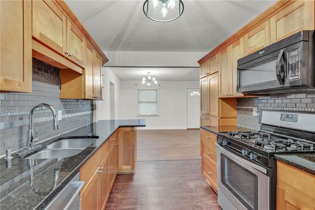 2015 E Camellia Drive, Decatur, GA 30032